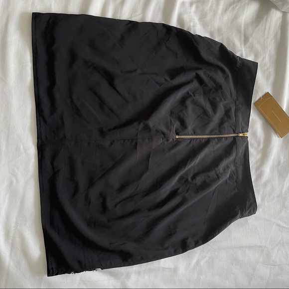 Franchesca’s black skirt size s - Picture 8 of 8